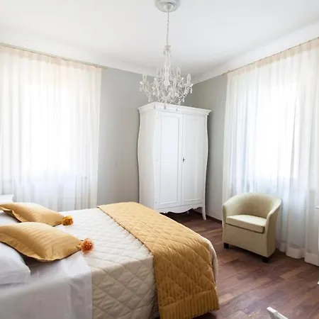 Il Portico E Caffe - Centro Citta Bed & Breakfast Savignano sul Rubicone